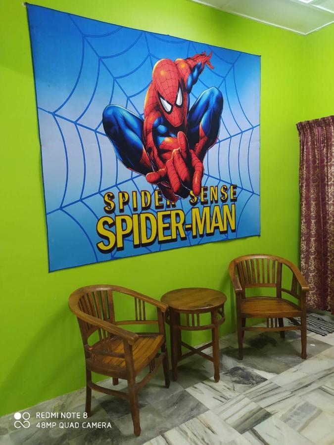 Homestay D' Tengah Bandar Куала-Ромпин Экстерьер фото