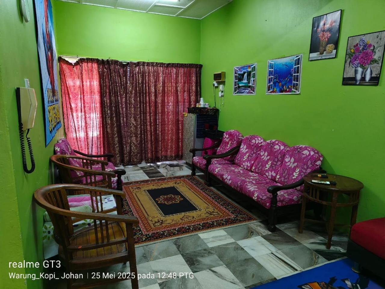 Homestay D' Tengah Bandar Куала-Ромпин Экстерьер фото